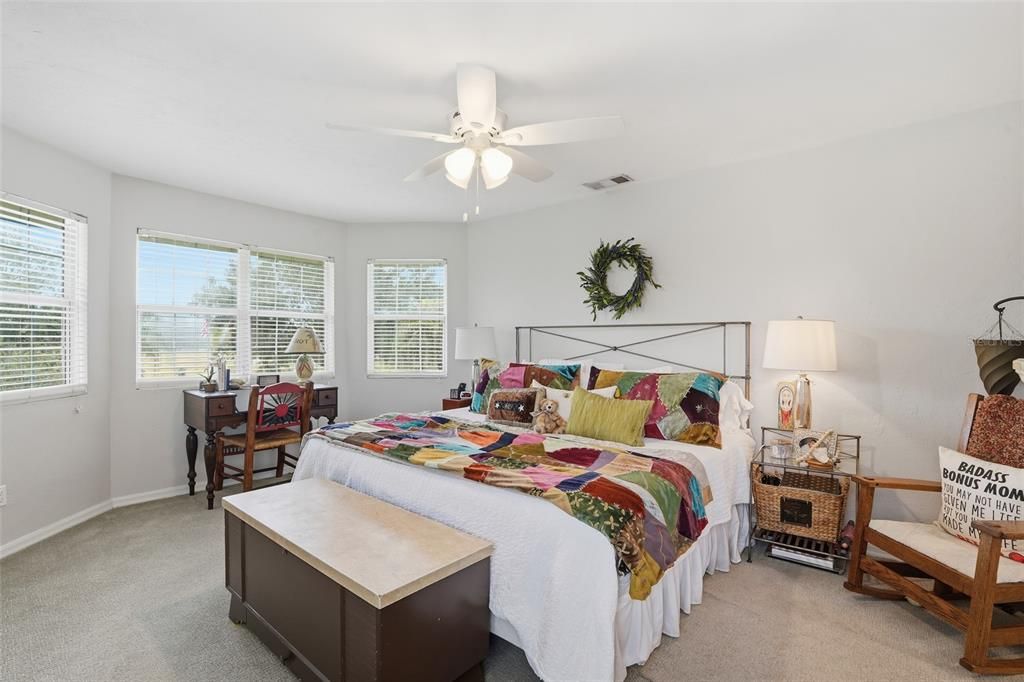 待售: $810,000 (3 贝兹, 2 浴室, 1666 平方英尺)