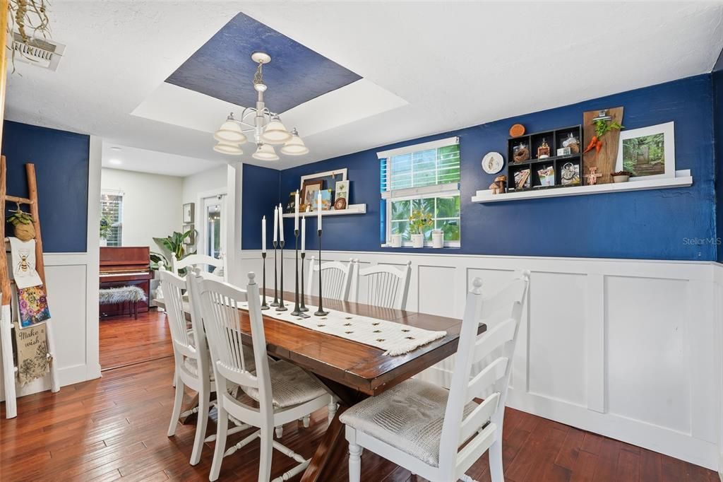 待售: $810,000 (3 贝兹, 2 浴室, 1666 平方英尺)