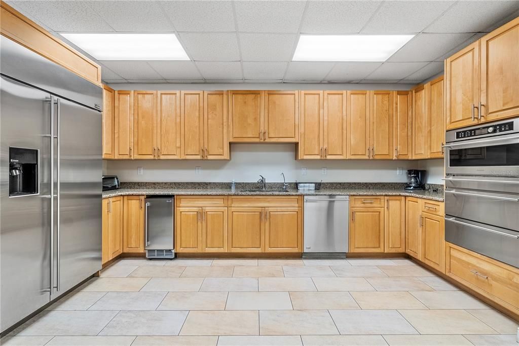 For Rent: $7,500 (3 beds, 2 baths, 2425 Square Feet)