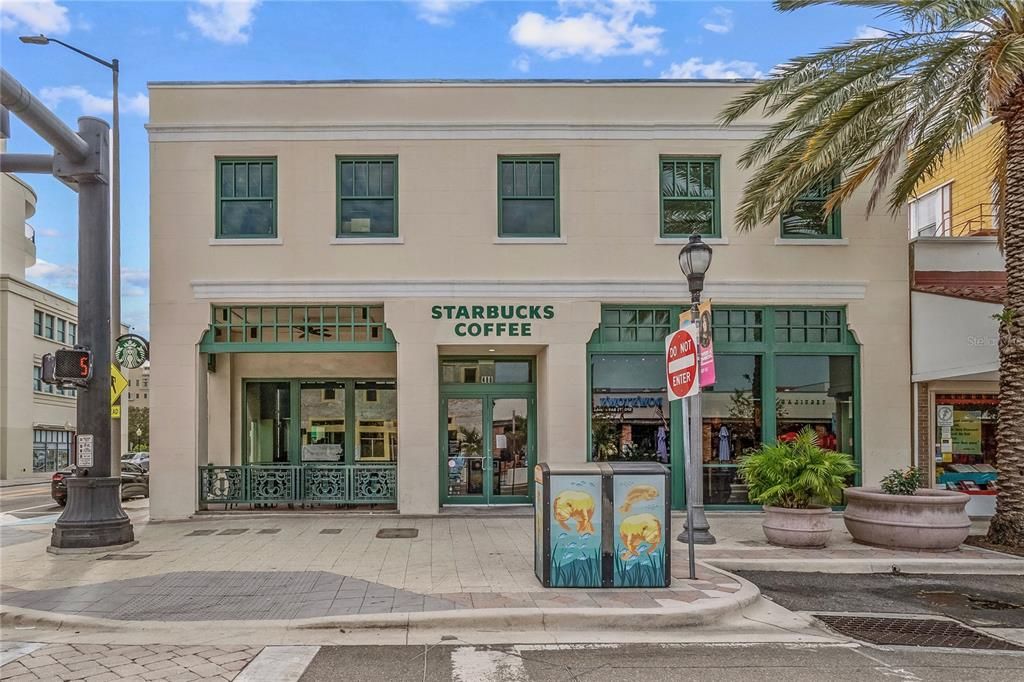 For Rent: $7,500 (3 beds, 2 baths, 2425 Square Feet)