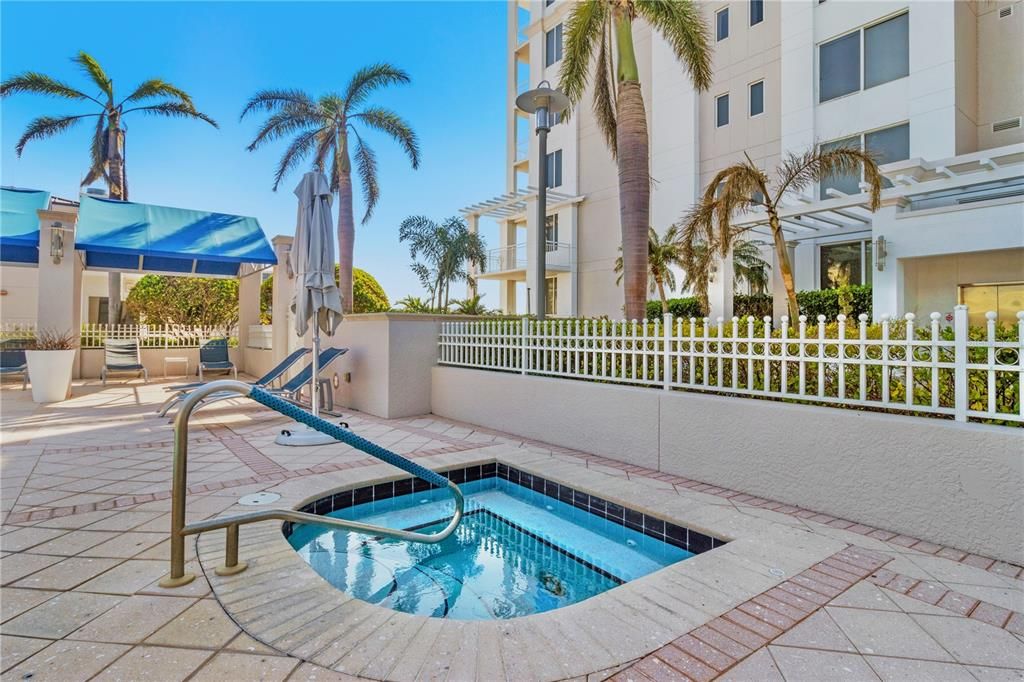 For Rent: $7,500 (3 beds, 2 baths, 2425 Square Feet)