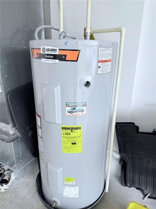 For Sale: $385,000 (3 beds, 2 baths, 1749 Square Feet)