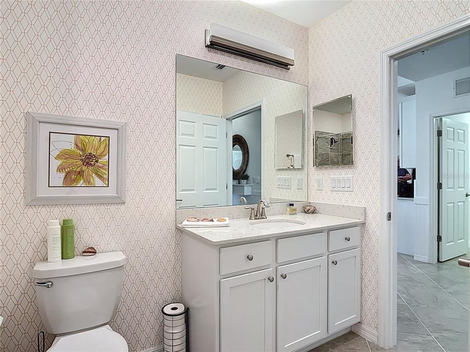 For Sale: $379,000 (2 beds, 2 baths, 1379 Square Feet)