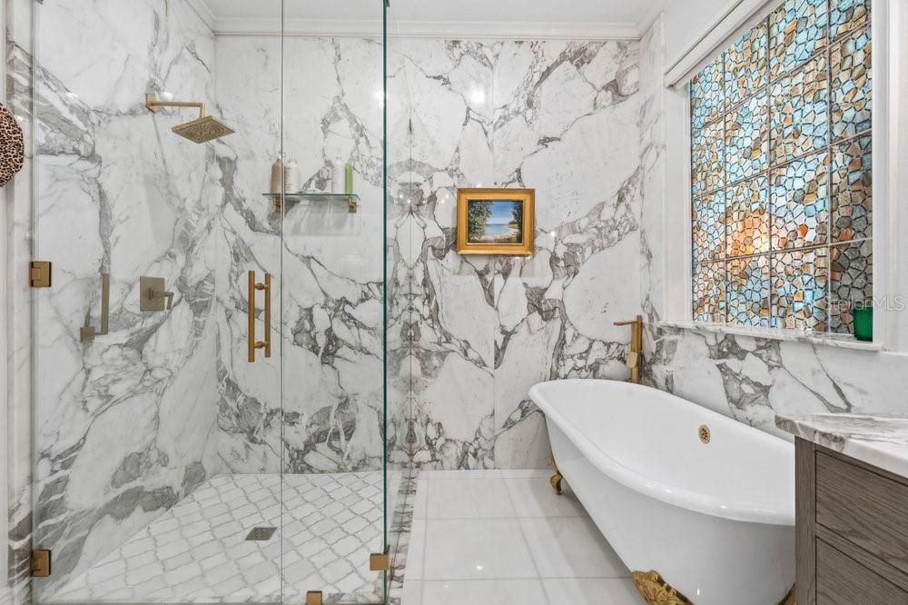 En Venta: $1,490,000 (4 camas, 3 baños, 3809 Pies cuadrados)