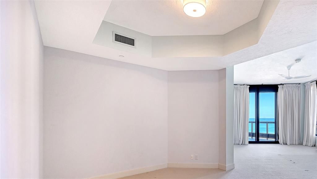 For Sale: $3,395,000 (3 beds, 4 baths, 3045 Square Feet)