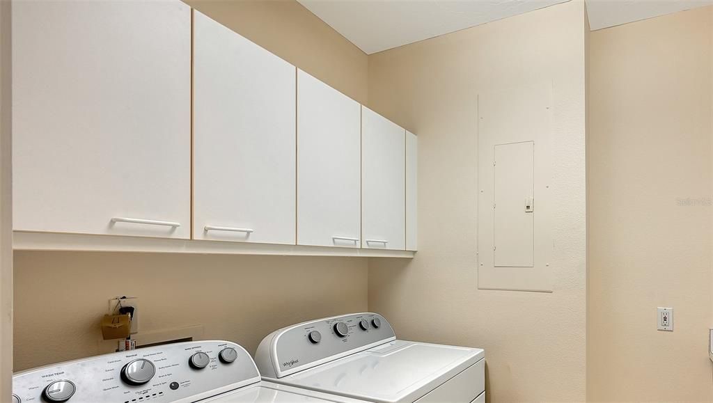 For Sale: $3,395,000 (3 beds, 4 baths, 3045 Square Feet)