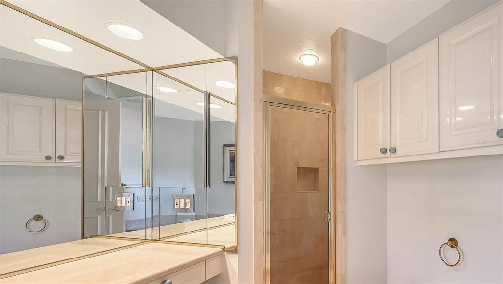 For Sale: $3,395,000 (3 beds, 4 baths, 3045 Square Feet)