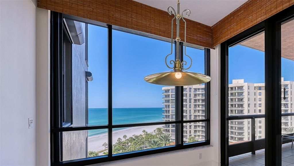 For Sale: $3,395,000 (3 beds, 4 baths, 3045 Square Feet)