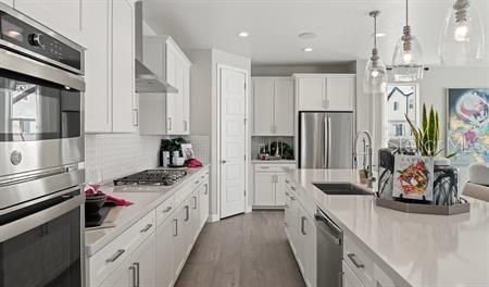 For Sale: $409,999 (3 beds, 2 baths, 2410 Square Feet)