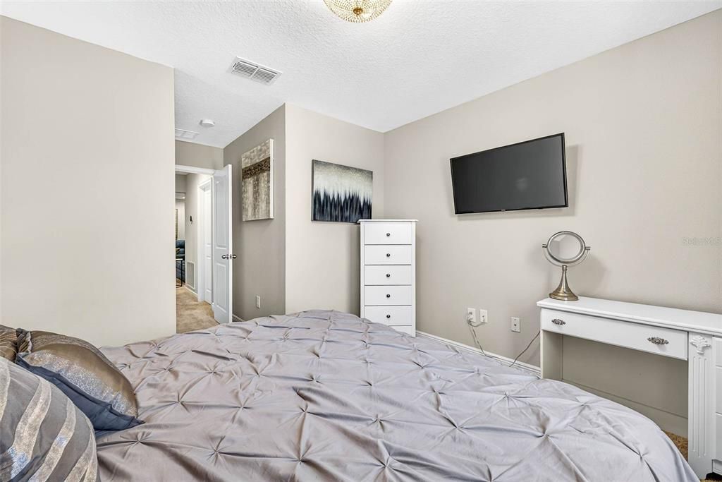 待售: $390,000 (3 贝兹, 2 浴室, 1667 平方英尺)