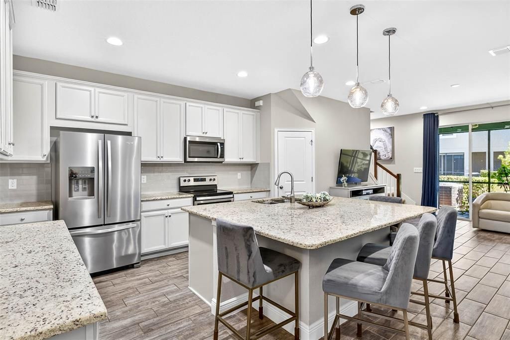 待售: $390,000 (3 贝兹, 2 浴室, 1667 平方英尺)