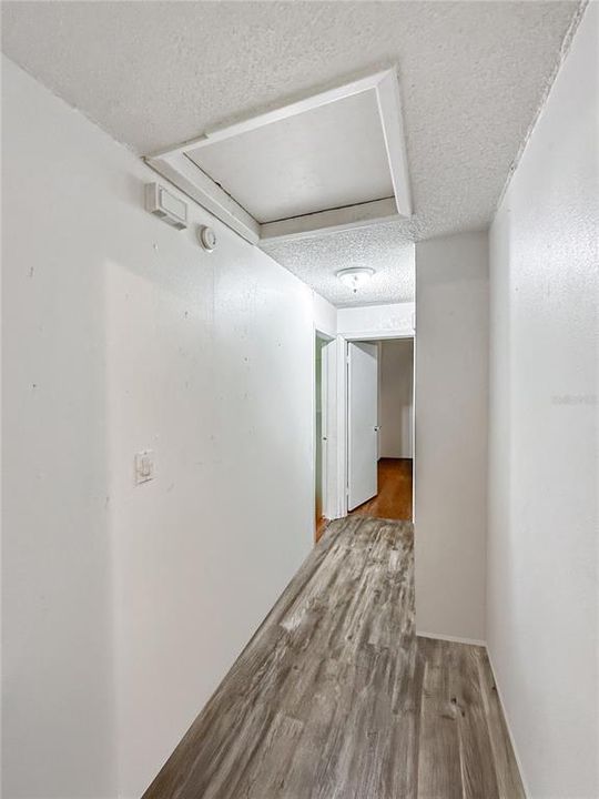 For Sale: $315,000 (3 beds, 2 baths, 1992 Square Feet)