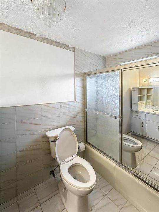 For Sale: $315,000 (3 beds, 2 baths, 1992 Square Feet)