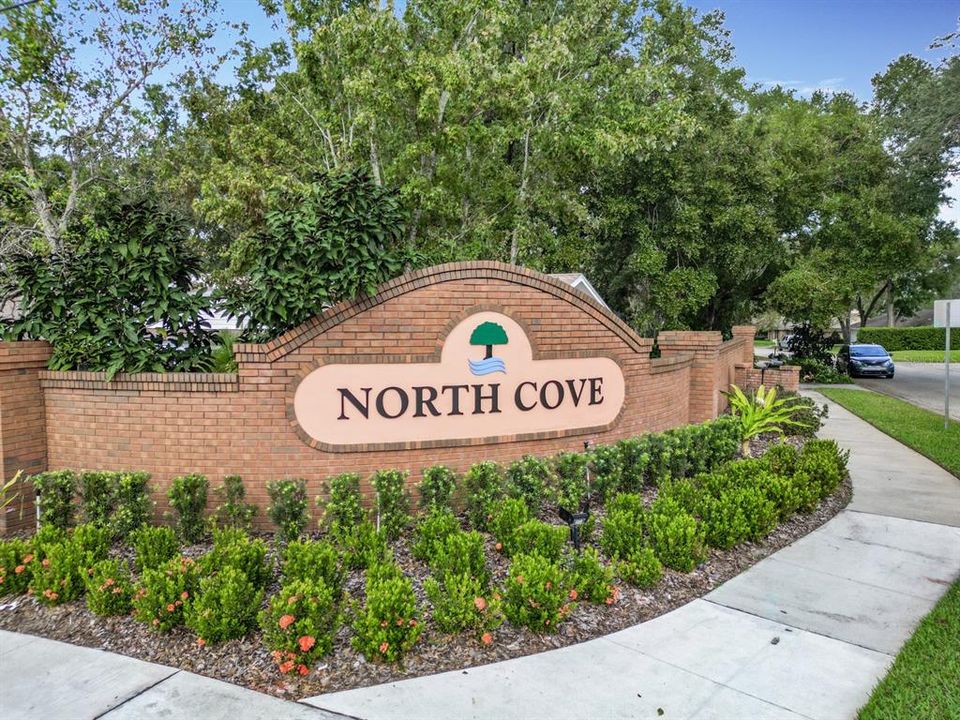 En Venta: $560,000 (4 camas, 2 baños, 2174 Pies cuadrados)