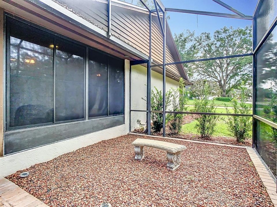 En Venta: $560,000 (4 camas, 2 baños, 2174 Pies cuadrados)