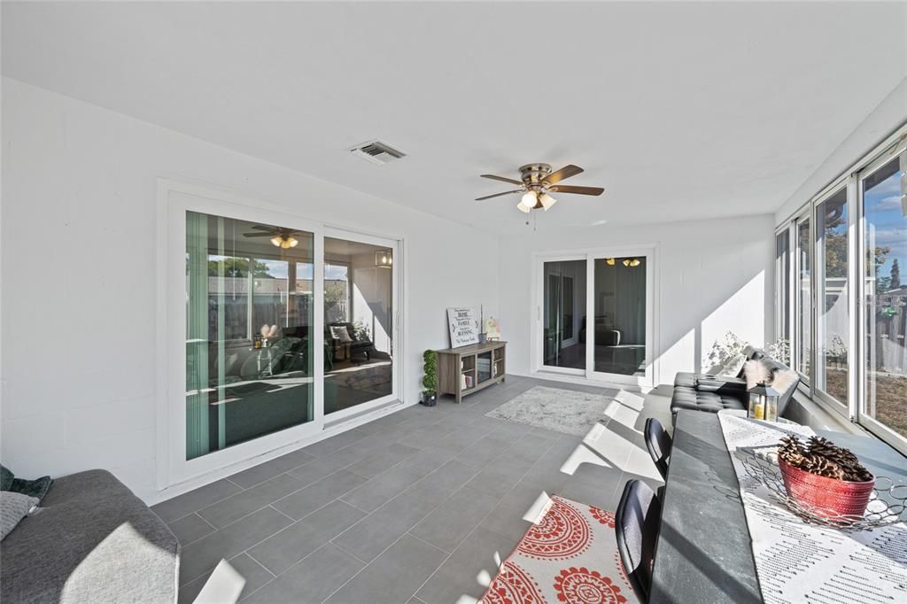 Active With Contract: $249,000 (2 beds, 2 baths, 1303 Square Feet)