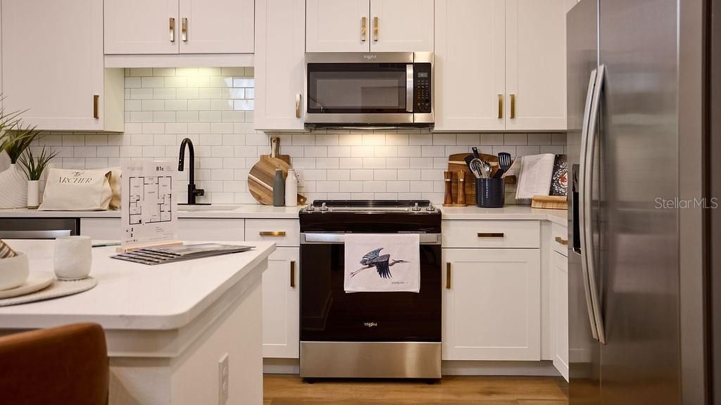 出租: $1,676 (1 贝兹, 1 浴室, 756 平方英尺)