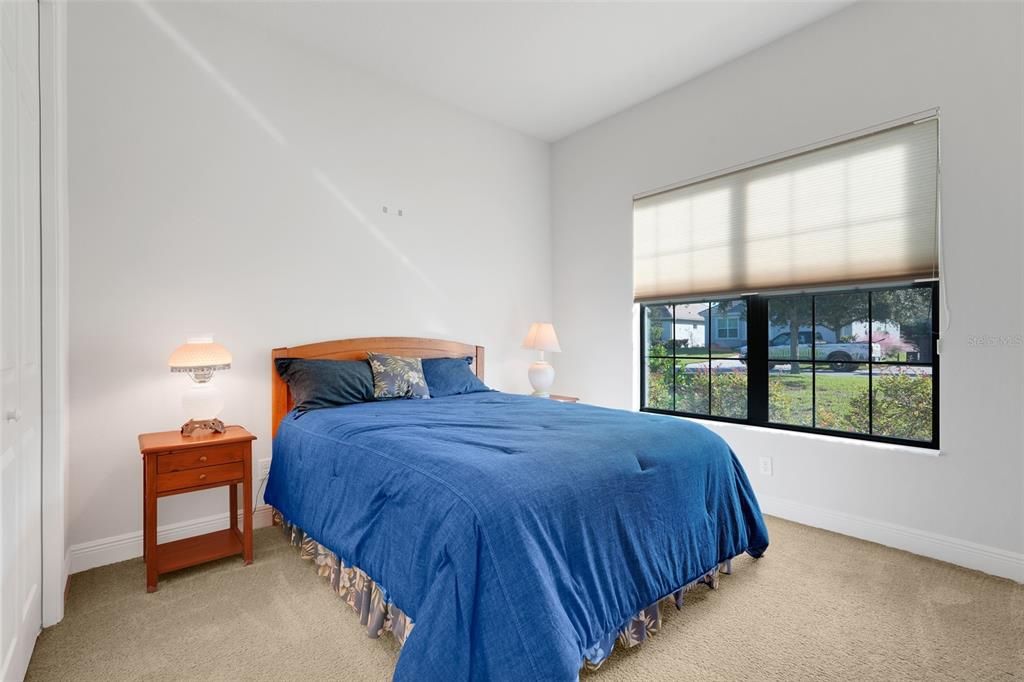 待售: $355,000 (2 贝兹, 2 浴室, 1681 平方英尺)