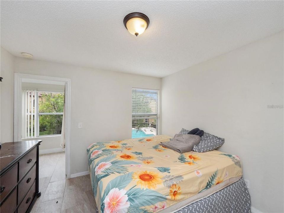 For Sale: $175,000 (3 beds, 2 baths, 1237 Square Feet)