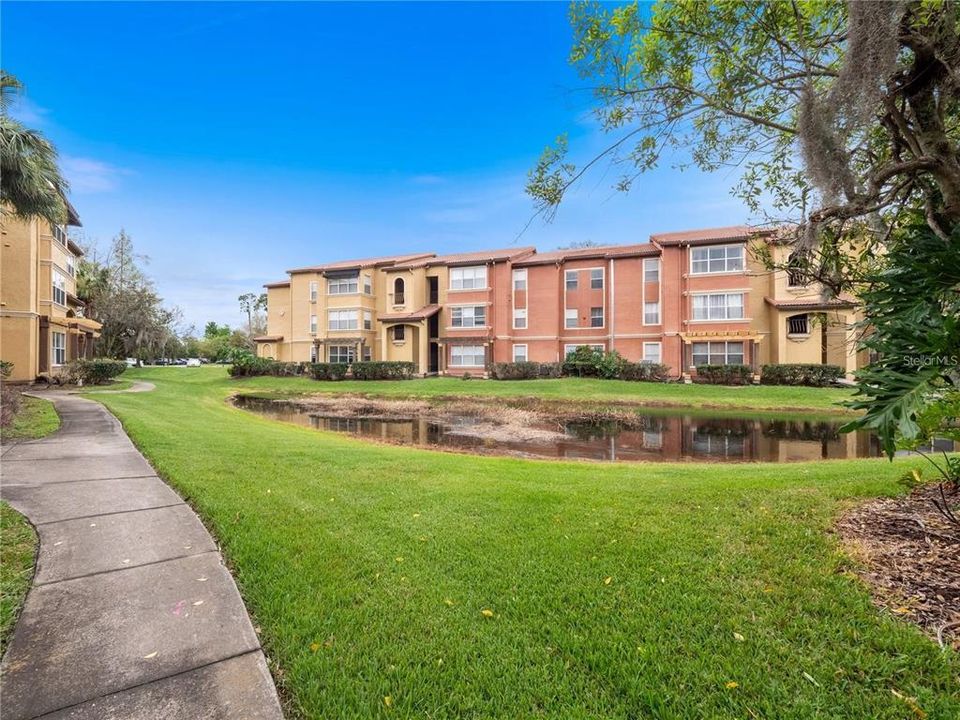 For Sale: $175,000 (3 beds, 2 baths, 1237 Square Feet)