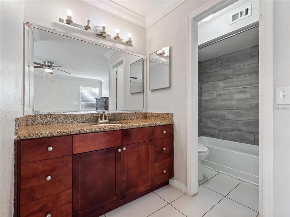 For Sale: $175,000 (3 beds, 2 baths, 1237 Square Feet)