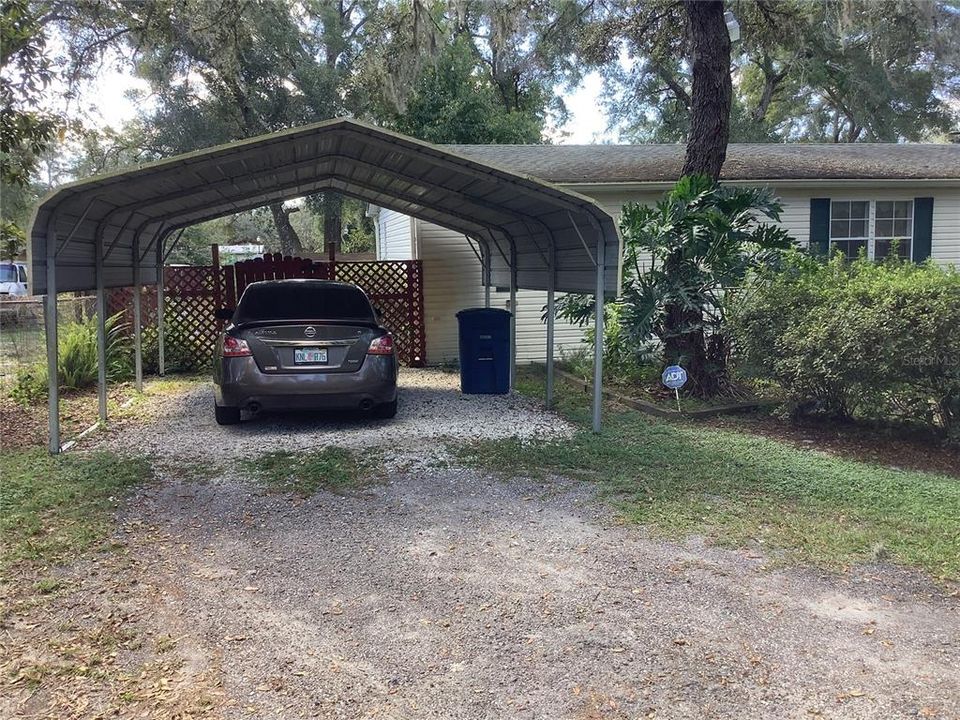 На продажу: $250,000 (3 спален, 2 ванн, 1998 Квадратных фут)