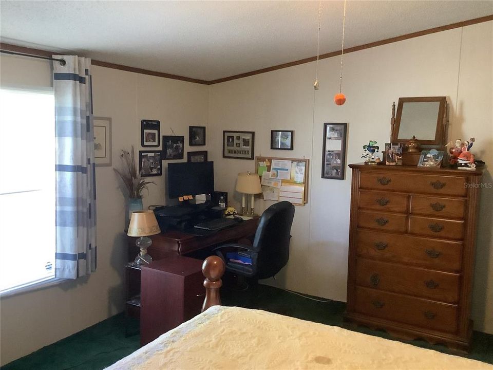 На продажу: $250,000 (3 спален, 2 ванн, 1998 Квадратных фут)