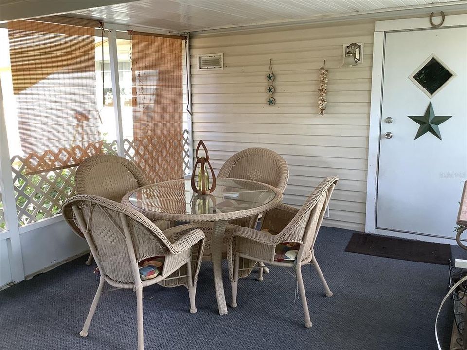 На продажу: $250,000 (3 спален, 2 ванн, 1998 Квадратных фут)