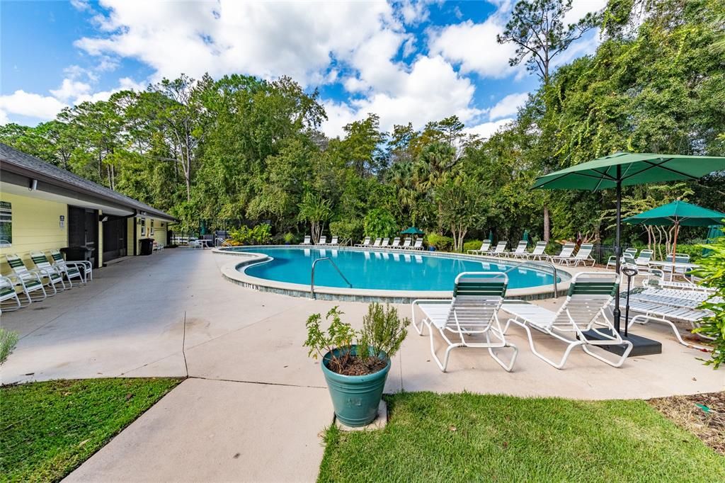 待售: $410,000 (4 贝兹, 2 浴室, 2003 平方英尺)