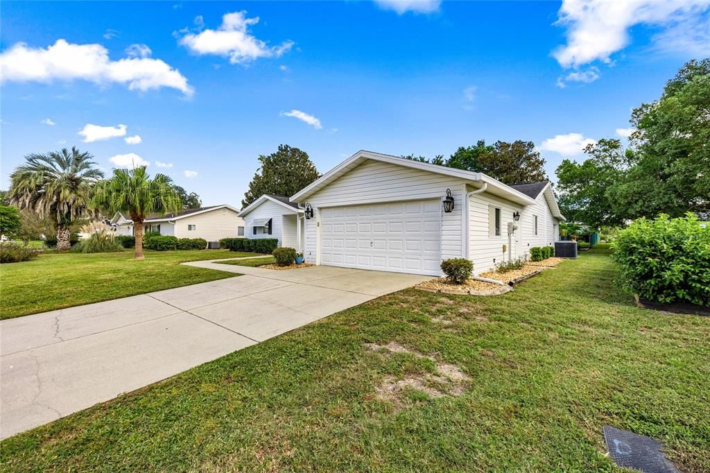 For Sale: $265,000 (3 beds, 2 baths, 1450 Square Feet)