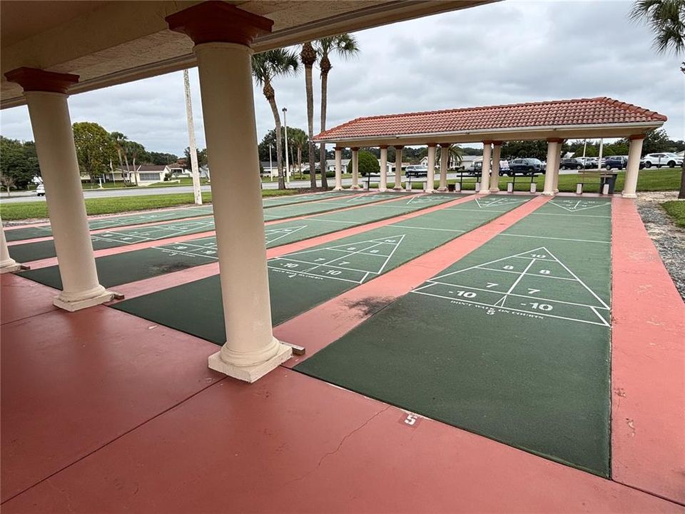 For Sale: $265,000 (3 beds, 2 baths, 1450 Square Feet)