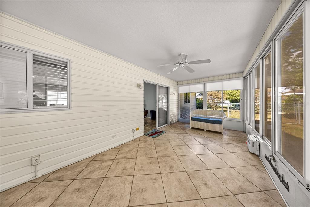 For Sale: $265,000 (3 beds, 2 baths, 1450 Square Feet)