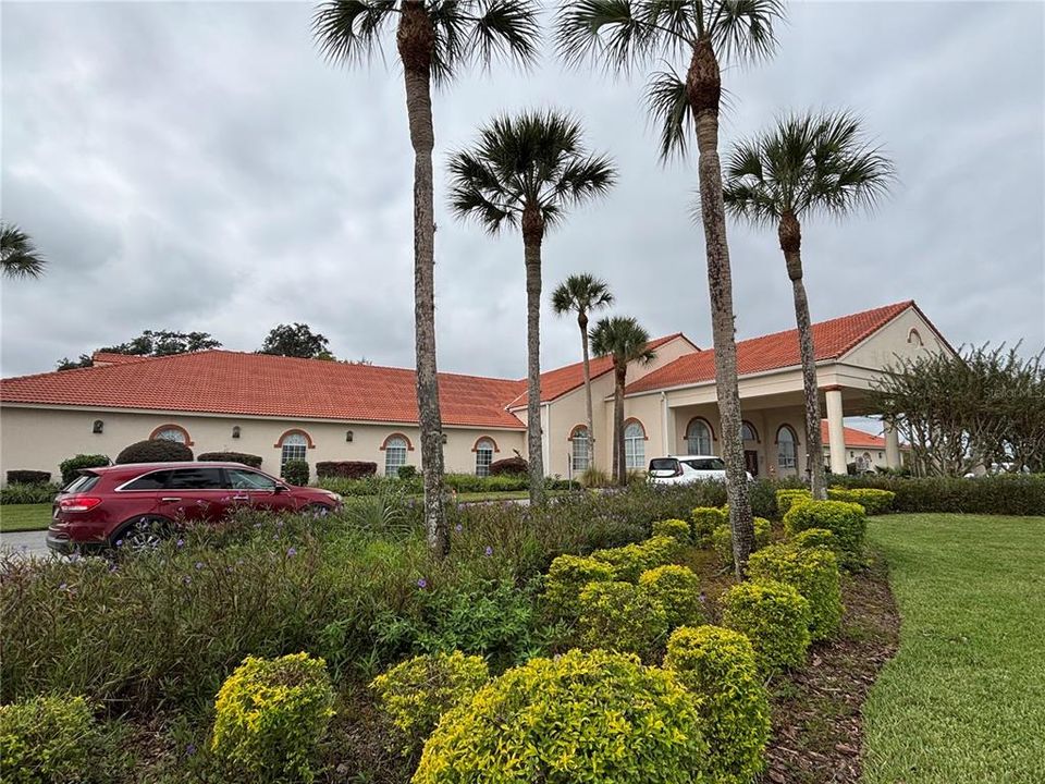 For Sale: $265,000 (3 beds, 2 baths, 1450 Square Feet)