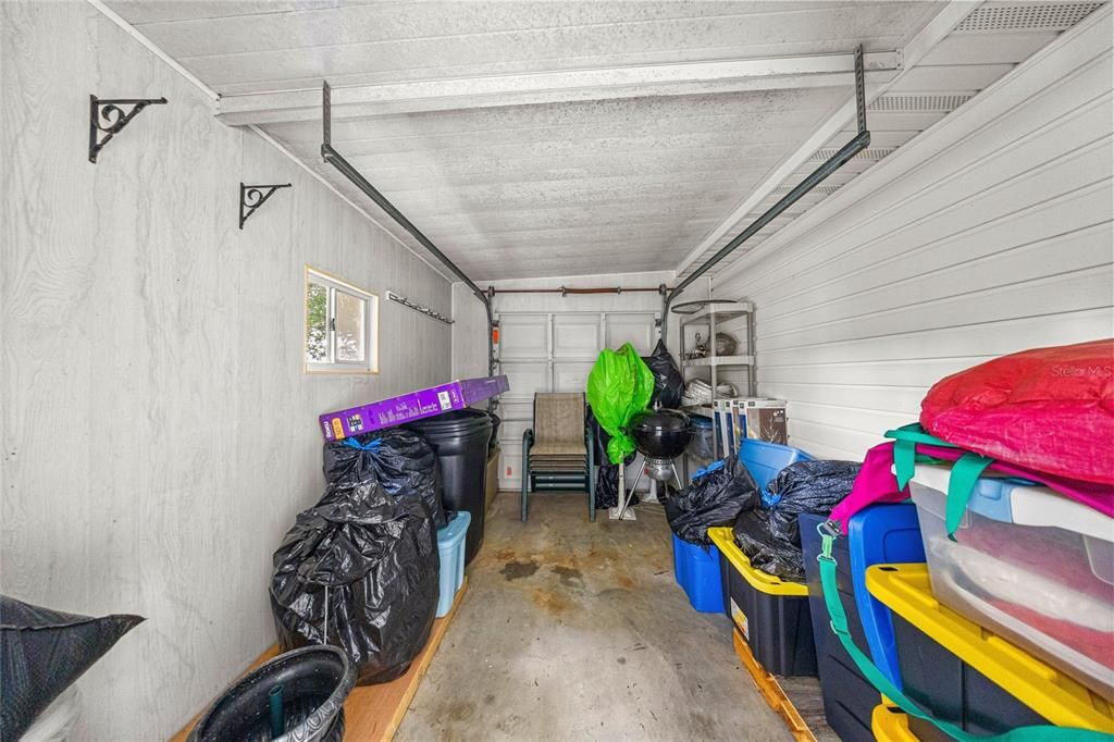 For Sale: $265,000 (3 beds, 2 baths, 1450 Square Feet)