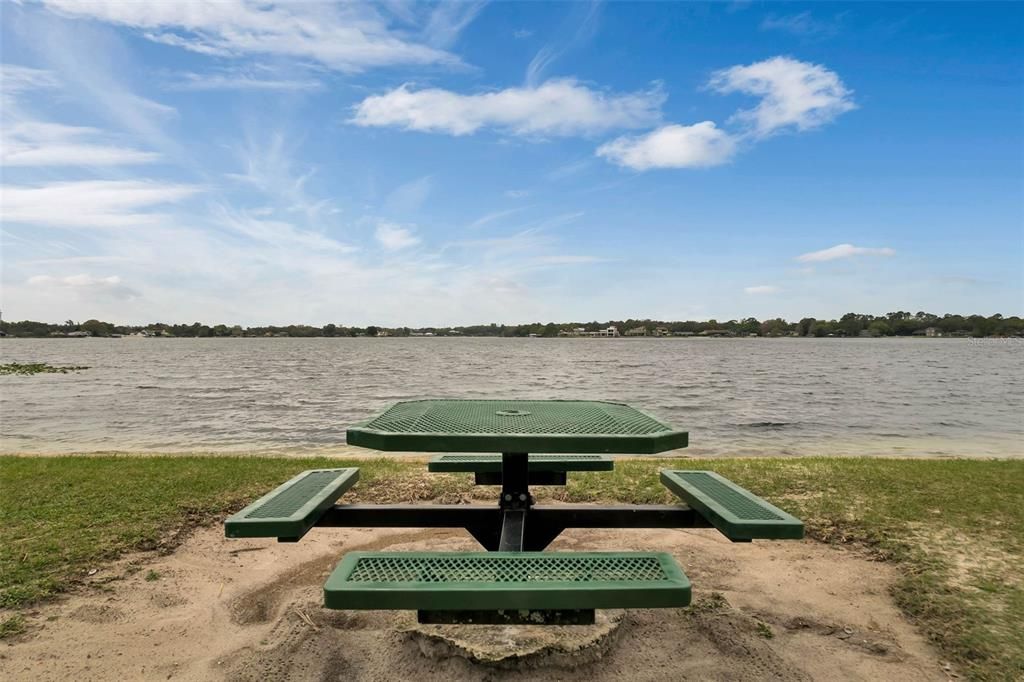 待售: $649,000 (4 贝兹, 3 浴室, 2886 平方英尺)