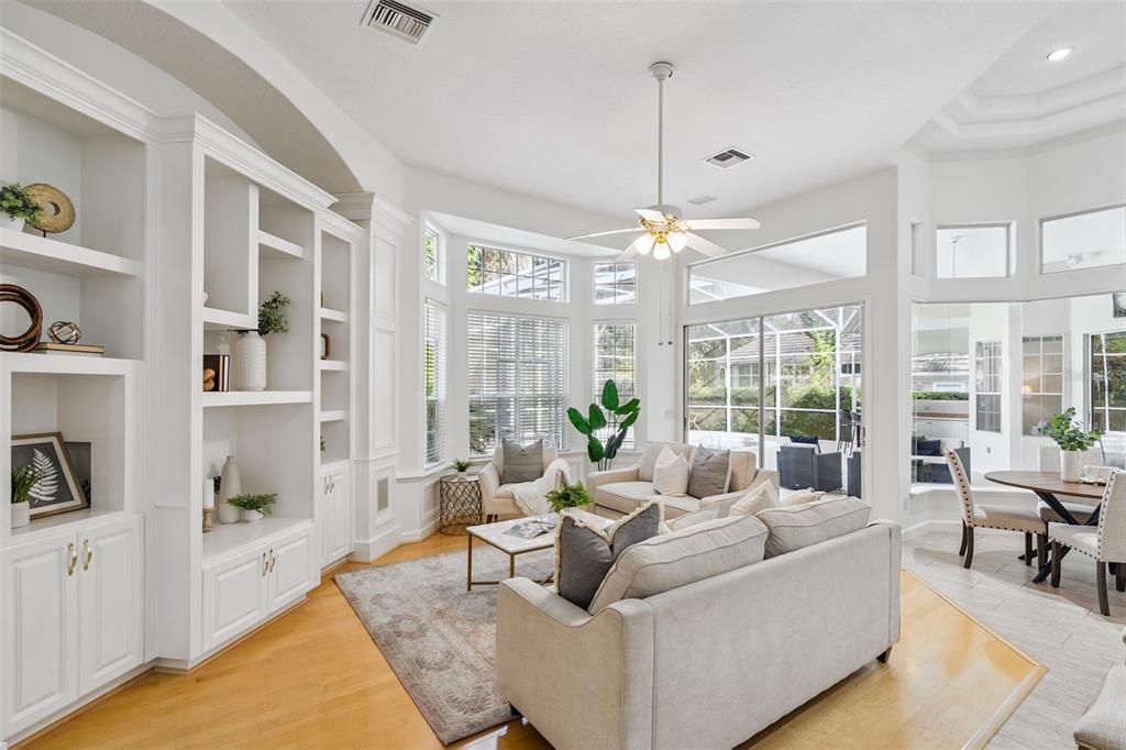 待售: $649,000 (4 贝兹, 3 浴室, 2886 平方英尺)