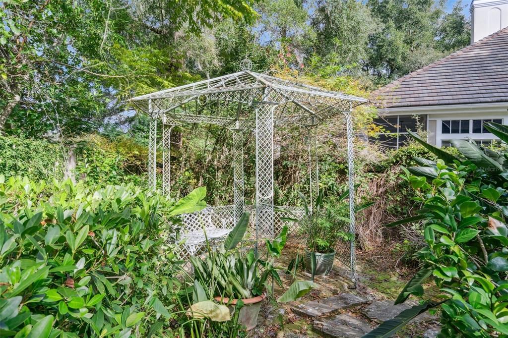 待售: $649,000 (4 贝兹, 3 浴室, 2886 平方英尺)