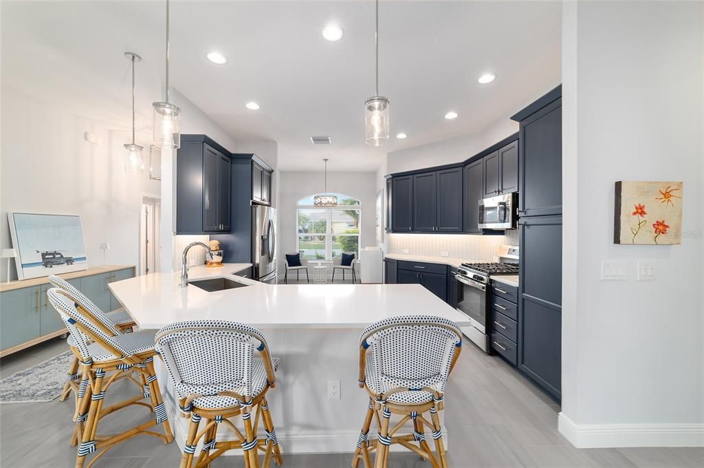 На продажу: $728,900 (3 спален, 2 ванн, 1956 Квадратных фут)