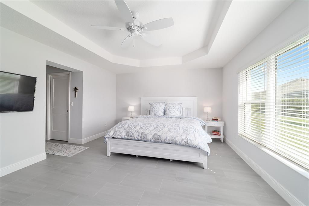 На продажу: $728,900 (3 спален, 2 ванн, 1956 Квадратных фут)