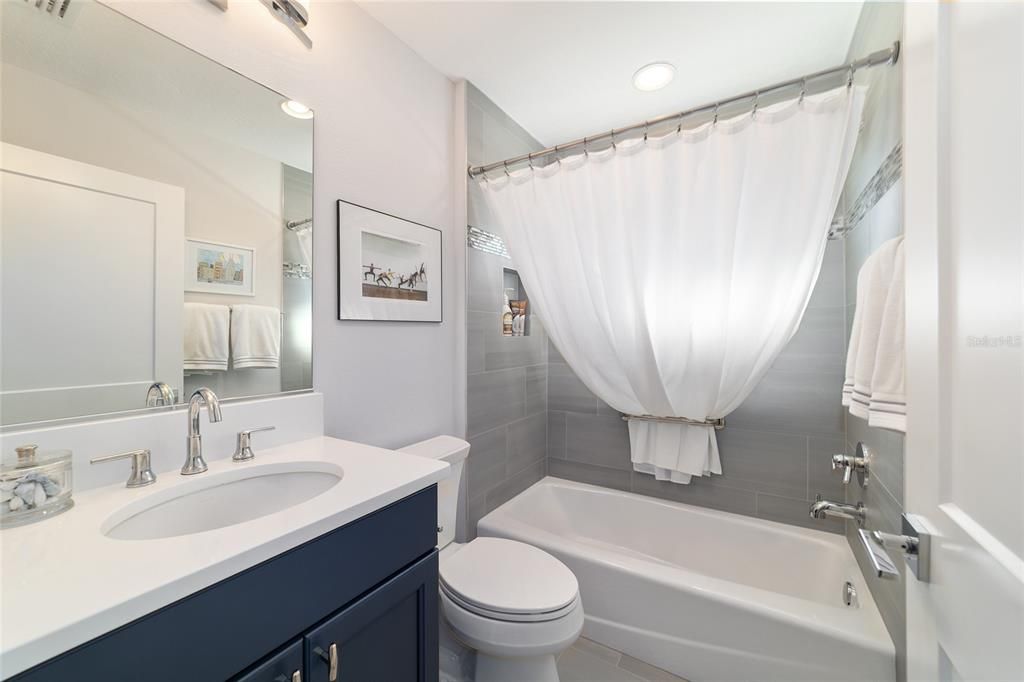 На продажу: $728,900 (3 спален, 2 ванн, 1956 Квадратных фут)