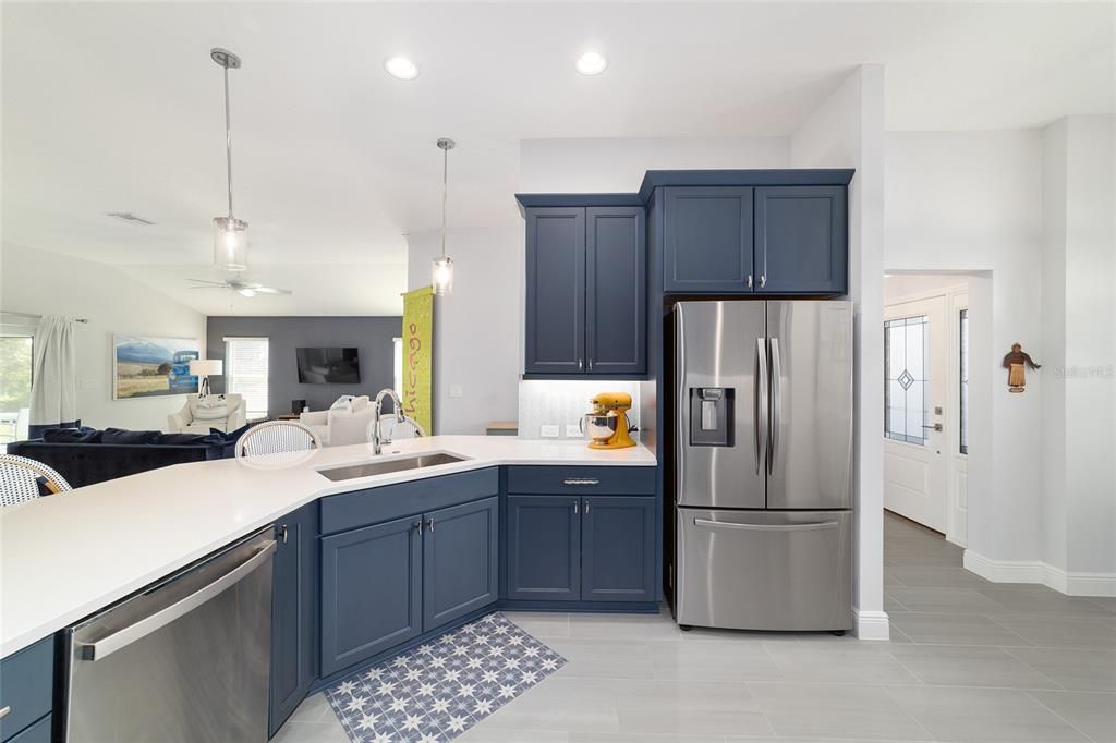 На продажу: $728,900 (3 спален, 2 ванн, 1956 Квадратных фут)