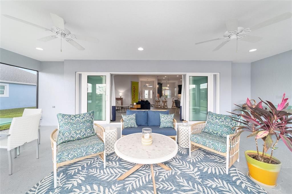 На продажу: $728,900 (3 спален, 2 ванн, 1956 Квадратных фут)