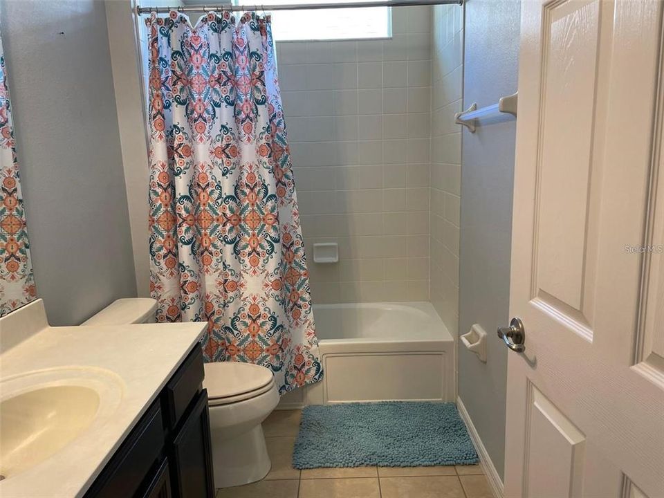 For Rent: $2,475 (4 beds, 2 baths, 1784 Square Feet)