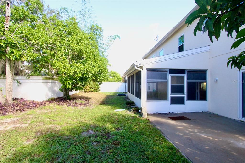 For Sale: $599,000 (6 beds, 3 baths, 3991 Square Feet)