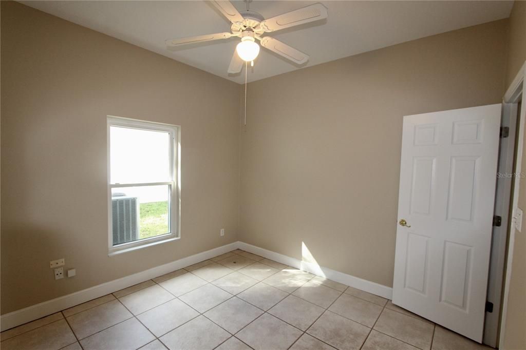 For Sale: $599,000 (6 beds, 3 baths, 3991 Square Feet)