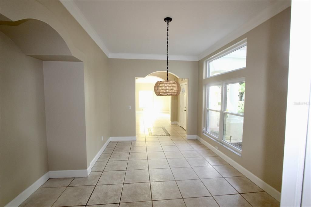 For Sale: $599,000 (6 beds, 3 baths, 3991 Square Feet)