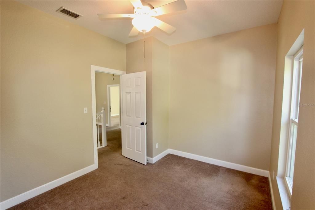 For Sale: $599,000 (6 beds, 3 baths, 3991 Square Feet)