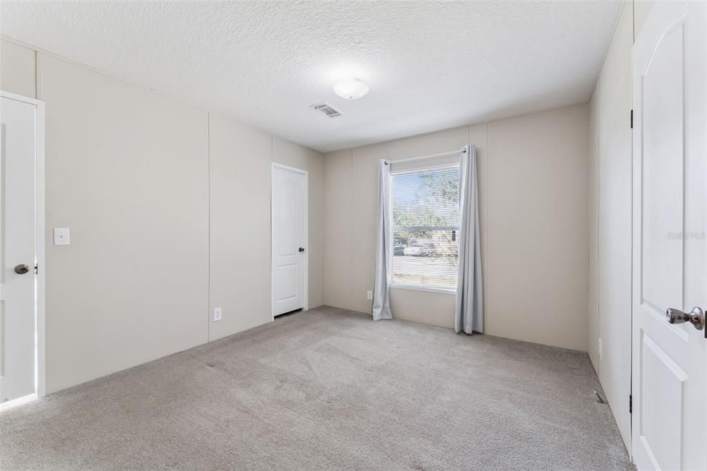 En Venta: $215,000 (3 camas, 2 baños, 924 Pies cuadrados)