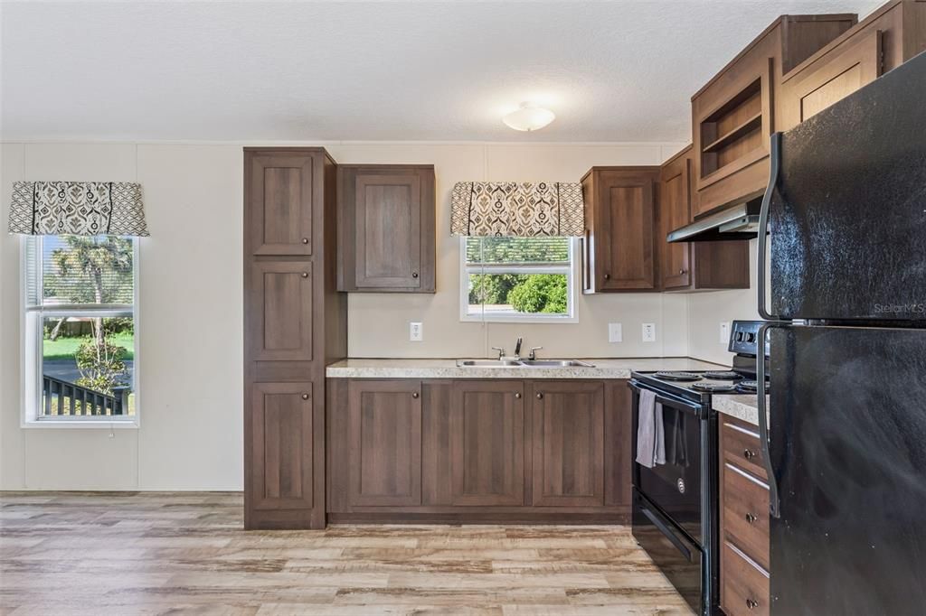 En Venta: $215,000 (3 camas, 2 baños, 924 Pies cuadrados)