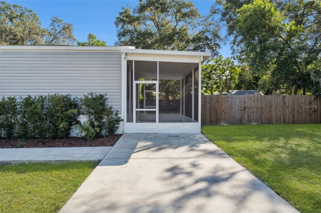 En Venta: $215,000 (3 camas, 2 baños, 924 Pies cuadrados)